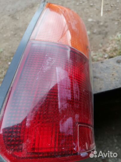 Стоп сигнал Toyota Corolla