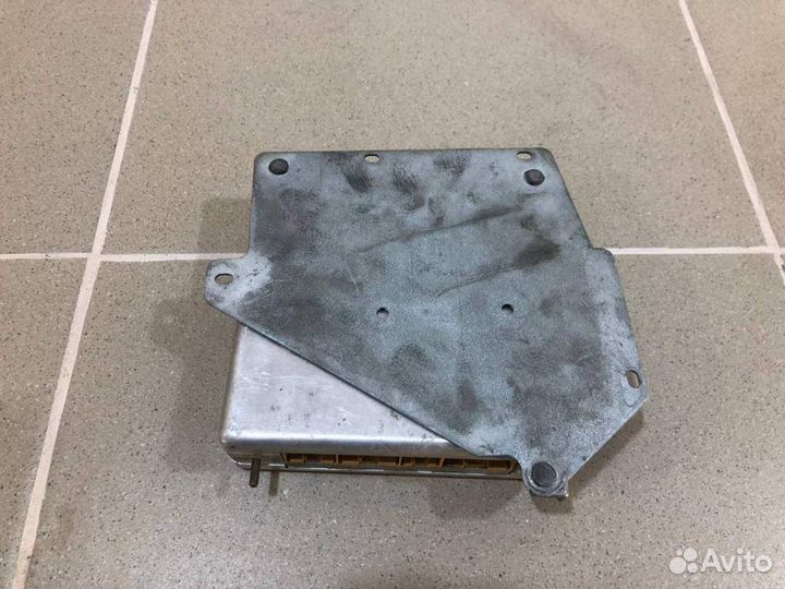 Блок управления двигателем Audi A6 C4 1994-1997