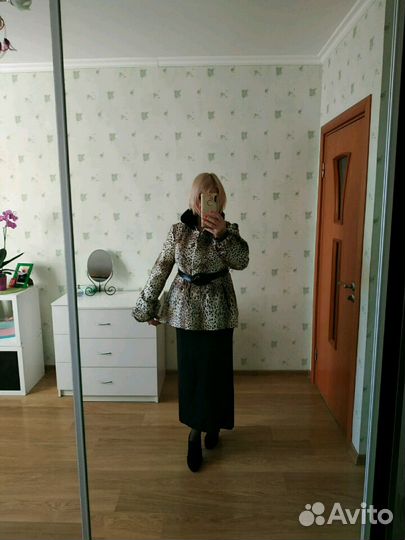 Пальто красивое, демисезонное Acasta, как новое