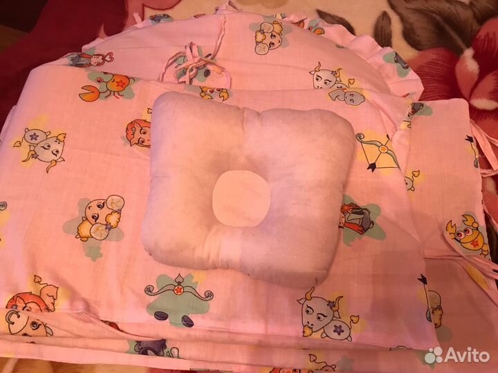 Бортики в кроватку