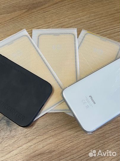 iPhone Xr, 128 ГБ