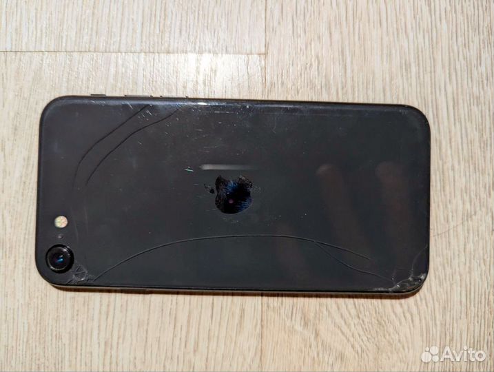 iPhone SE (2020), 64 ГБ
