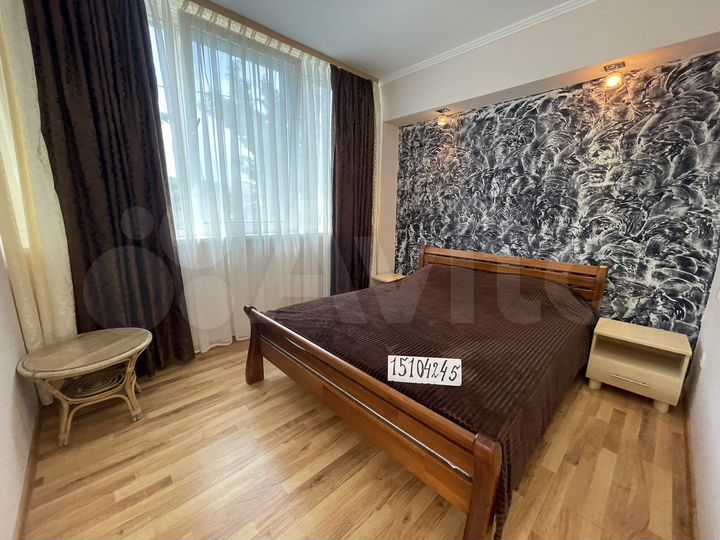 Комната 35 м², 2/4 эт.