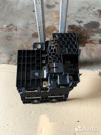 Bmw5 G30 Кронштейн распределителя