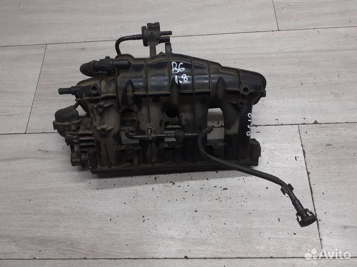 Впускной коллектор VAG