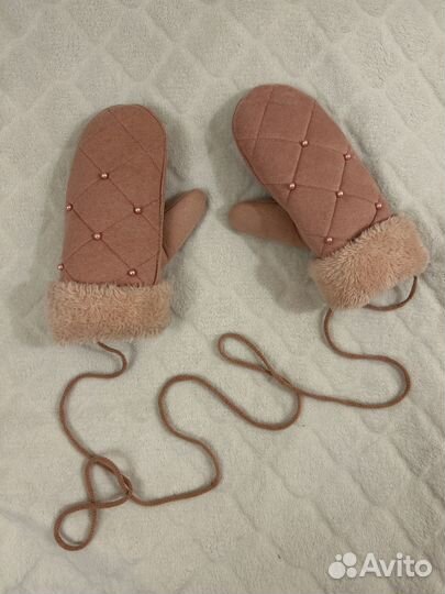 Варежки на резинке