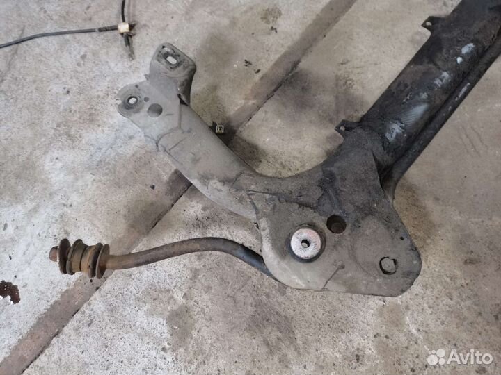 Подрамник, стабилизатор audi 100 c4