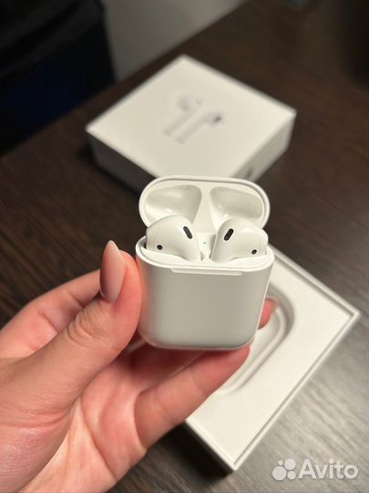 Беспроводные наушники airpods 2