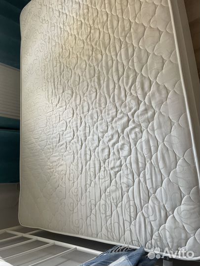 Матрас 140х200 бу