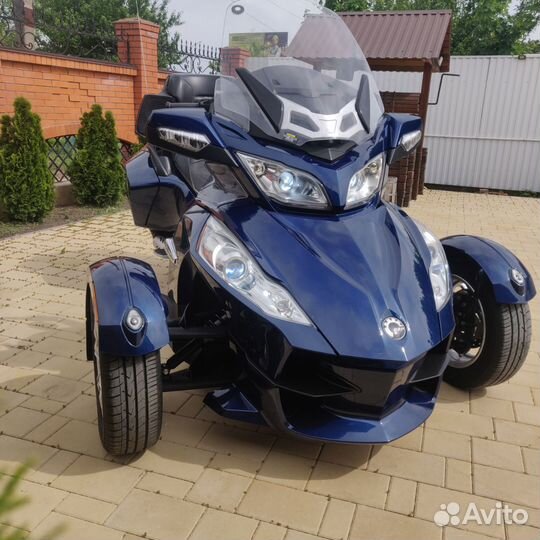 Трицикл BRP can-am spider rt