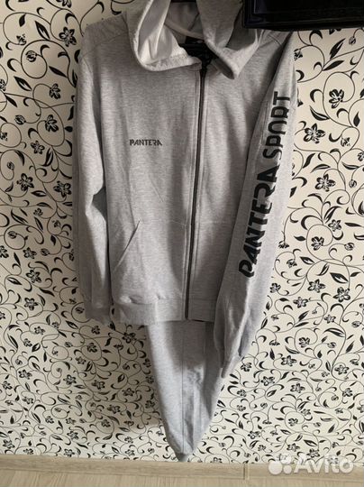 Спортивный костюм