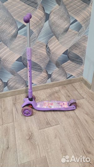 Самокат детский трехколесный