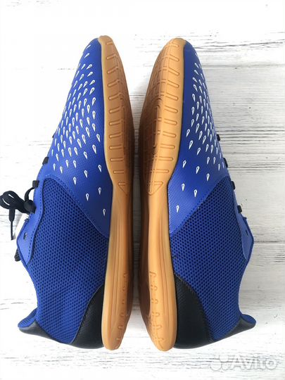 Новые бутсы для зала Adidas Predator Freak US 9,5