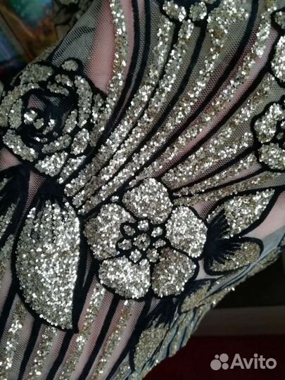 Вечернее платье