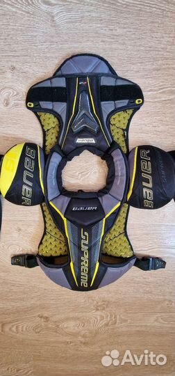 Нагрудник хоккейный bauer supreme 1S S17 Yth
