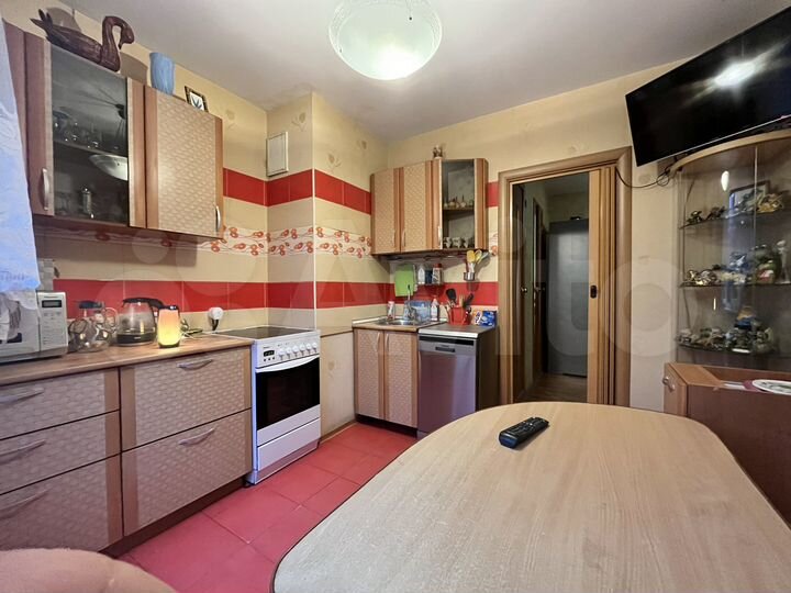 2-к. квартира, 54 м², 5/10 эт.