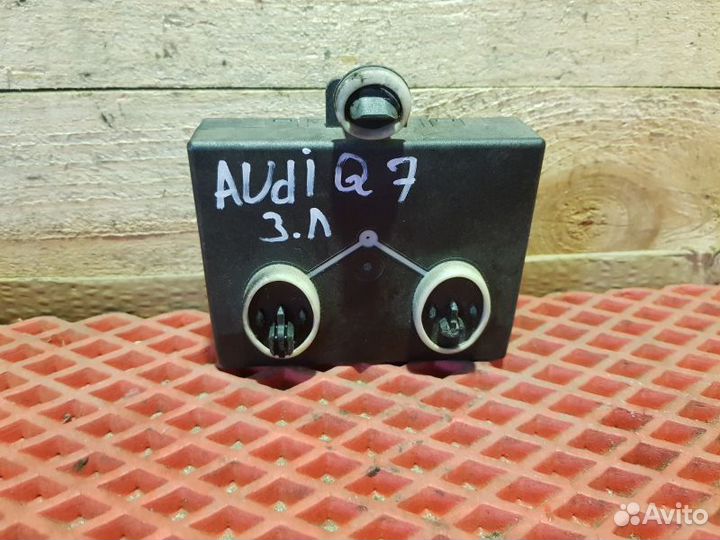 Блок управления эбу Audi Q7 4.2 TDI