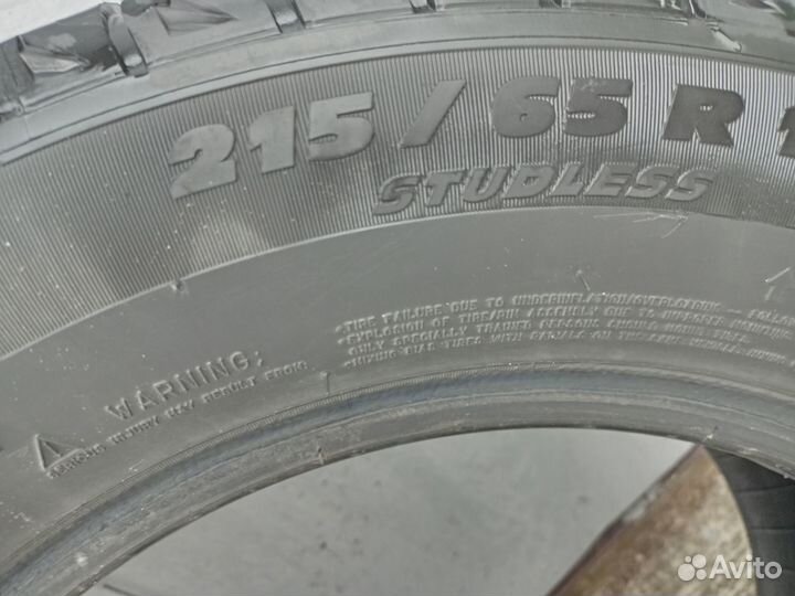 Michelin X-Ice 215/65 R16