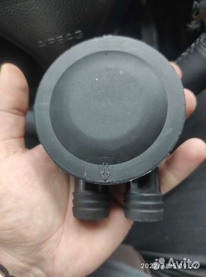 Клапан картерных газов