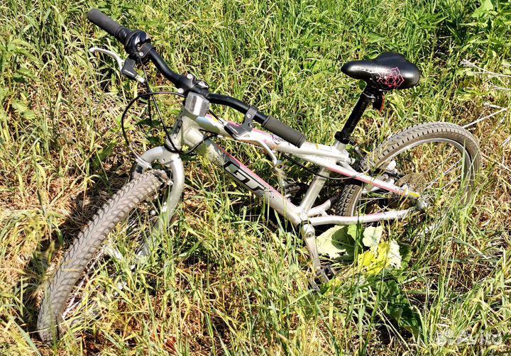 Велосипед GT Laguna 20