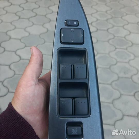 Блок управления стеклоподьемниками mazda 6 мпс 2.3