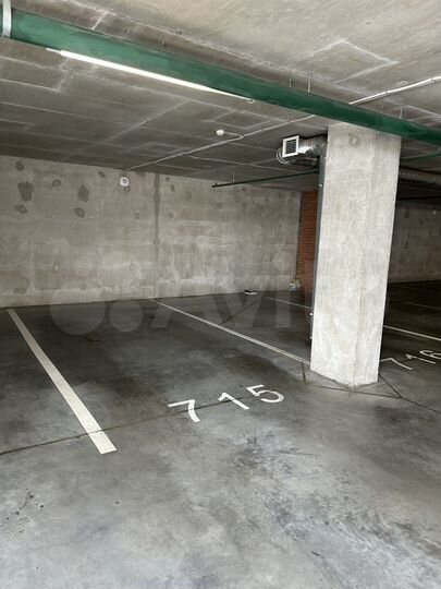 Машиноместо, 14 м²