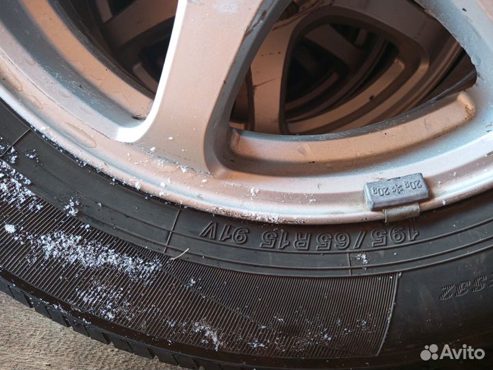 Yokohama BluEarth-ES ES32 195/65 R15 91V