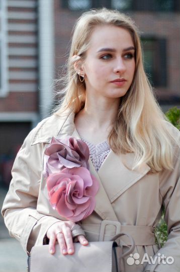 Брошь ручной работы цветок