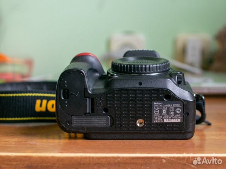 Nikon D7100 body (9.9k кадров)