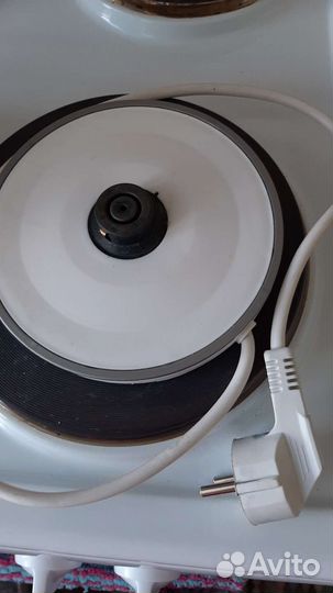 Чайник электрический бу