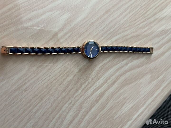 Часы женские