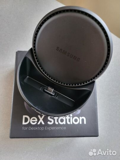 Док-станция Samsung DeX Station