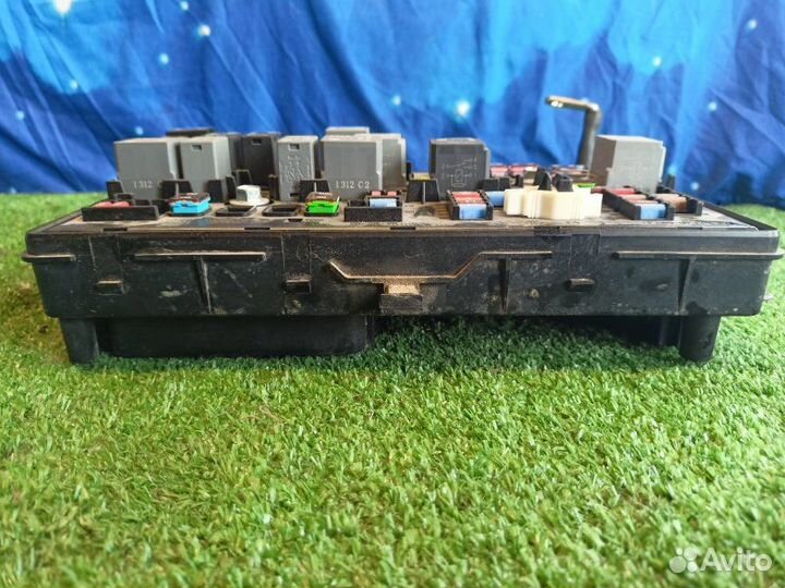 Блок предохранителей Chevrolet Cruze хэтчбек 1.6