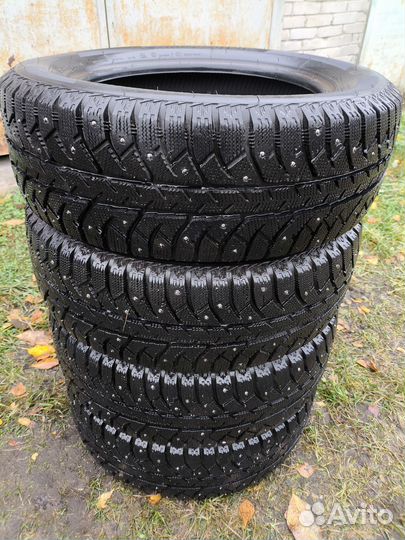 Bridgestone Ice Cruiser 7000 195/60 R15