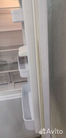 Холодильник indesit