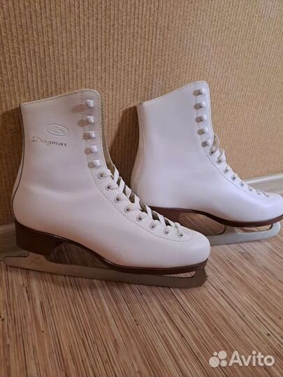 Коньки женские