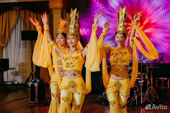 Корейский танец / китайский танец