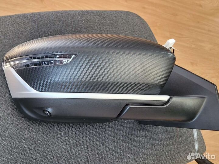 Зеркало правое Geely Coolray