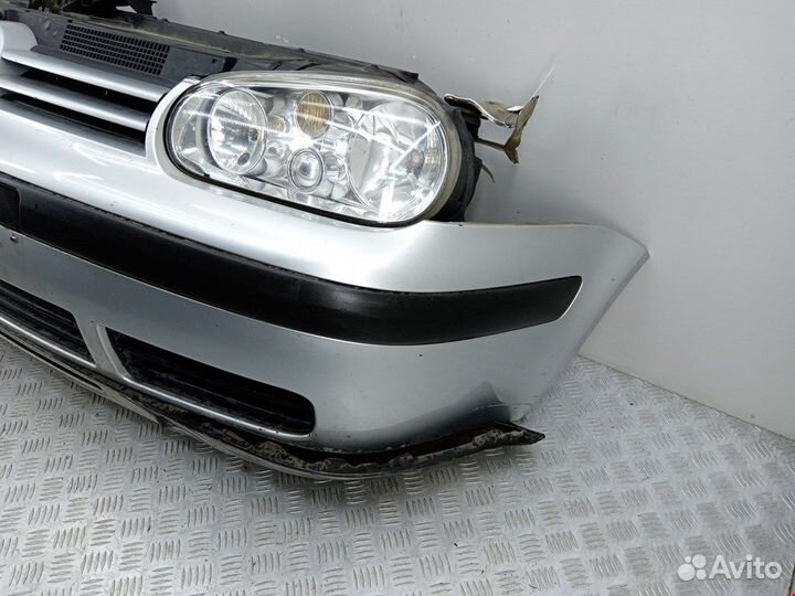 Ноускат (совокупность деталей передней части автомобиля, Volkswagen Golf 4 (1997-2004) 2001