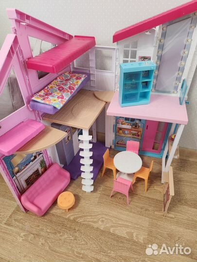 Кукольный домик для барби с мебелью