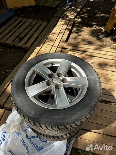 Резина зимняя BFGoodrich с дисками Mitsubishi