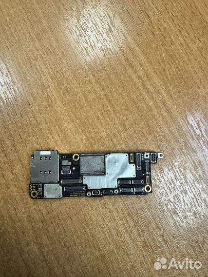 Материнская плата iPhone 15 Pro Max