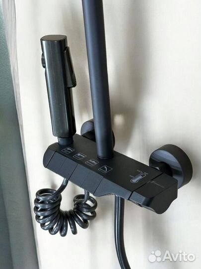 Душевая система с тропическим душем