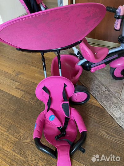 Велосипед трехколесный с ручкой Smart Trike