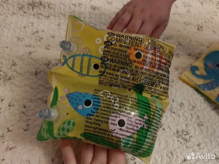 Нарукавники для плавания