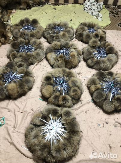 Меховые помпоны