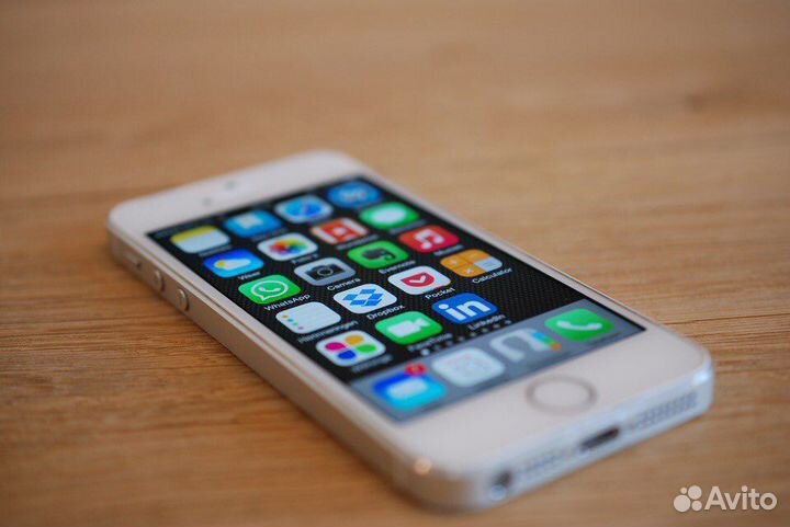 Телефон iPhone 5s