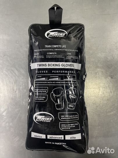 Боксерские перчатки twins