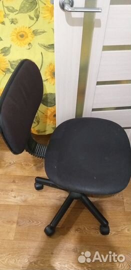 Компьютерное кресло