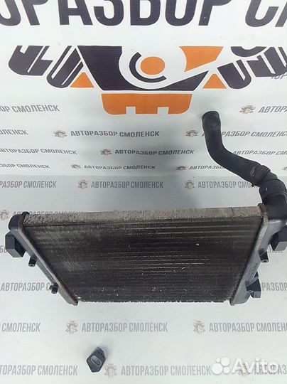 Радиатор охлаждения Volkswagen Golf 4 1998-2006